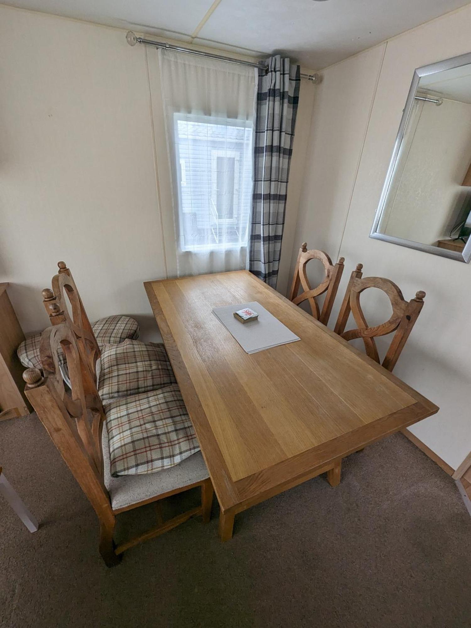 3 Bedroom Caravan, Sleeps 8 Lyons Lido Beach Prestatyn Ngoại thất bức ảnh